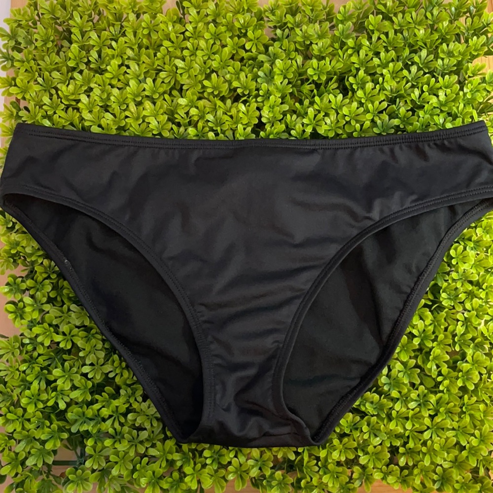 🔥 SALE Black Bikini Bottoms | Size Large